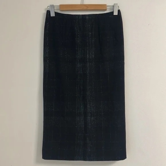 NWT Alberta Ferretti sz42 black wool skirt, silver metallic threading throughout - Picture 1 of 10
